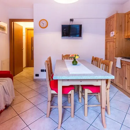 Lanterna 2 Chiesa in Valmalenco